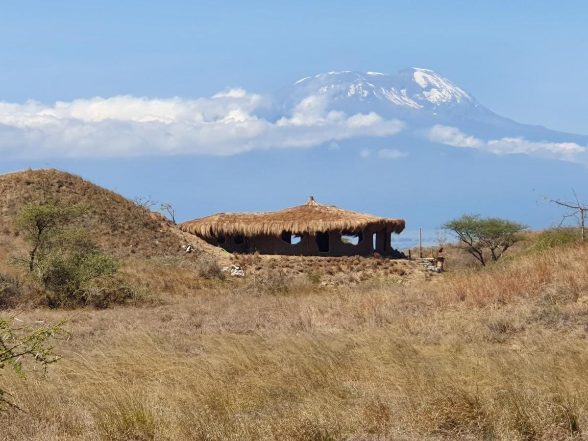 Original Maasai Lodge - Africa Amini Life Engare Nanyuki Exterior foto